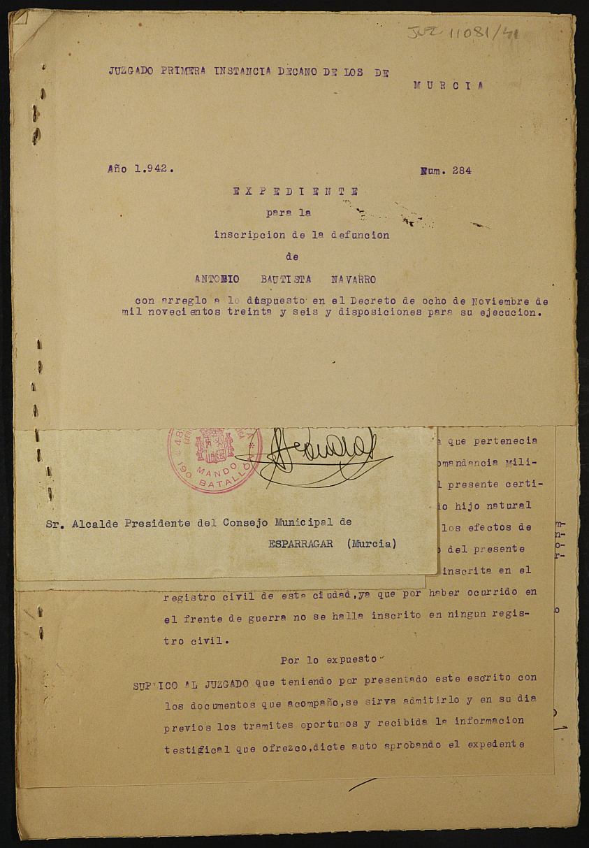 Expediente nº 284/1942 del Juzgado de Primera Instancia de Murcia para la inscripción en el Registro Civil por la defunción en el frente de Antonio Bautista Navarro.